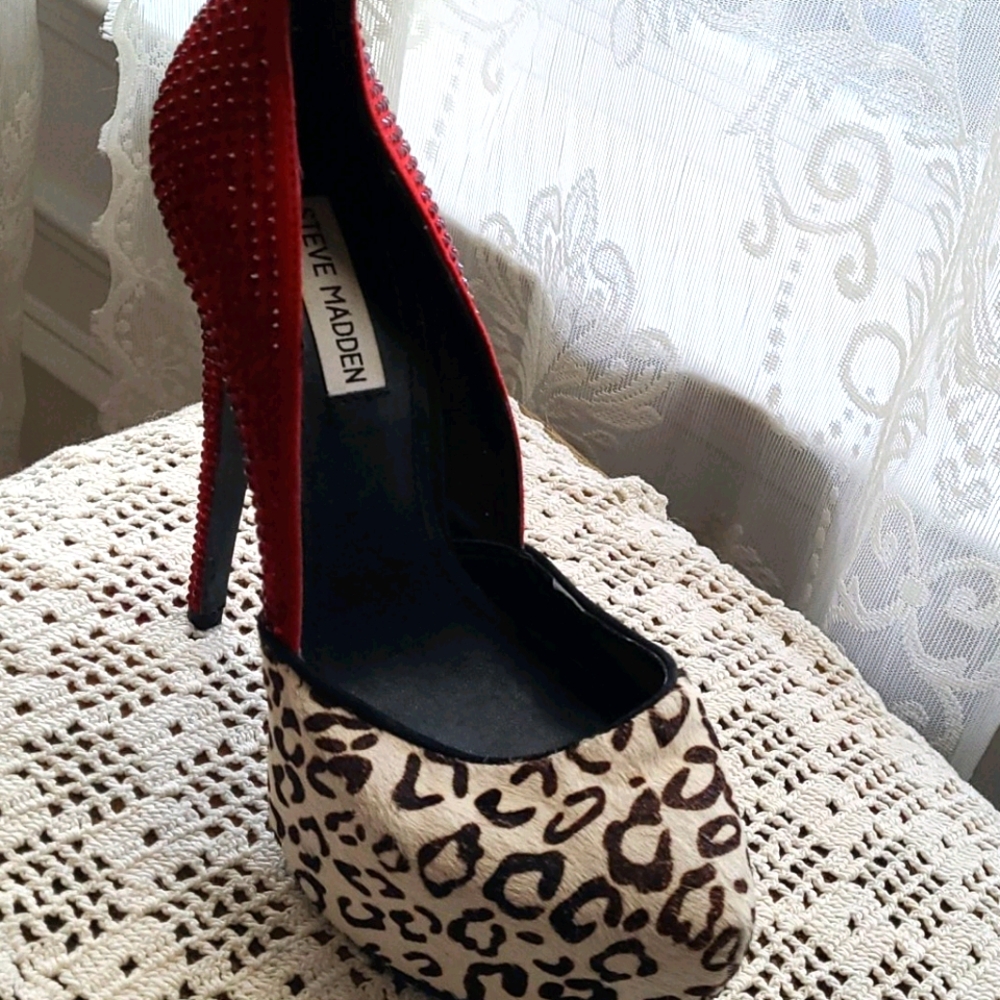 amethyst rhinestones steve madden